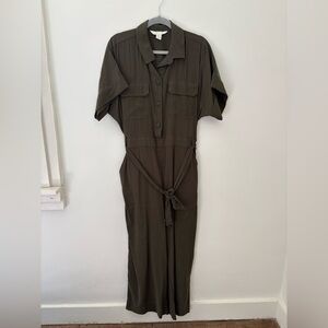 H&M Olive Green Jumpsuit size 8 EUC